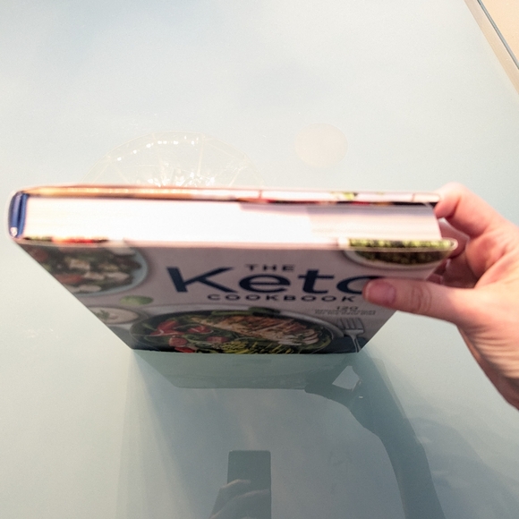 The Keto Cookbook - 120 Recipes for Keto Diet | Hardcover Kitchen Decor 256 page - Picture 4 of 8
